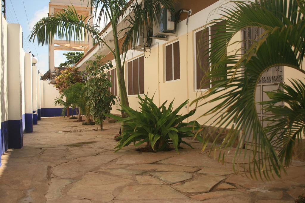 The Bright Star Resort เดียนีบีช ภายนอก รูปภาพ