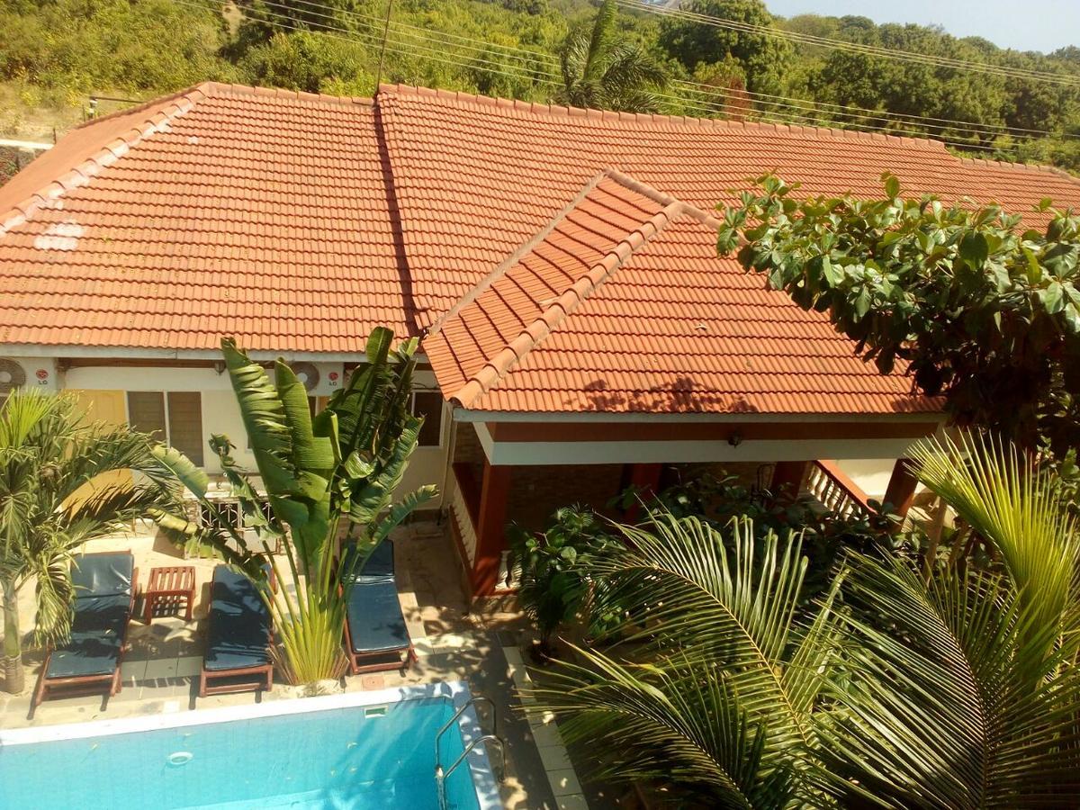 The Bright Star Resort เดียนีบีช ภายนอก รูปภาพ