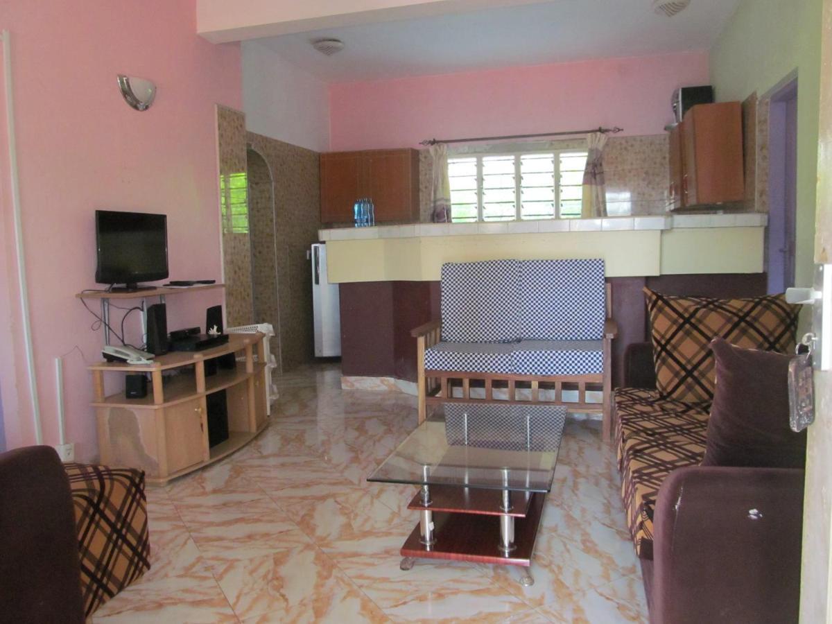 The Bright Star Resort เดียนีบีช ภายนอก รูปภาพ