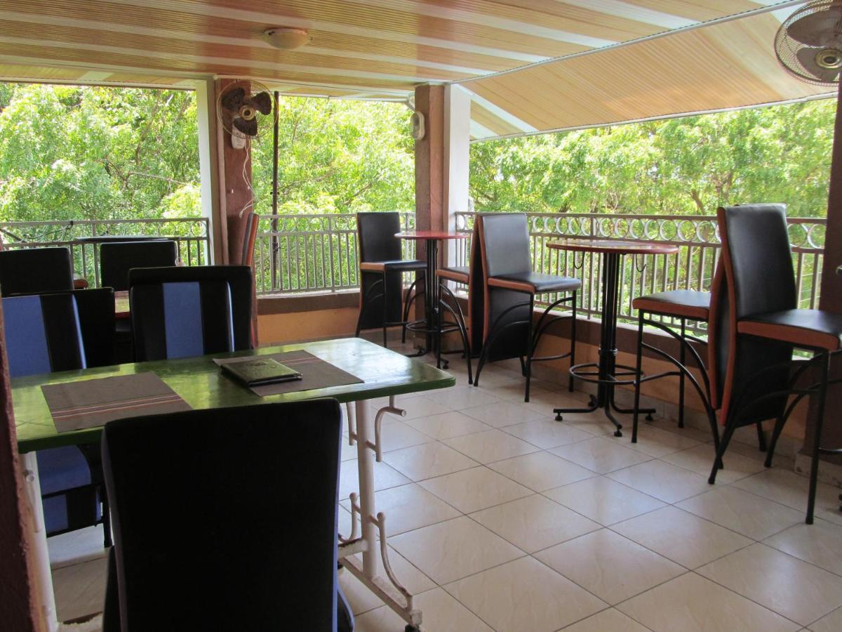 The Bright Star Resort เดียนีบีช ภายนอก รูปภาพ