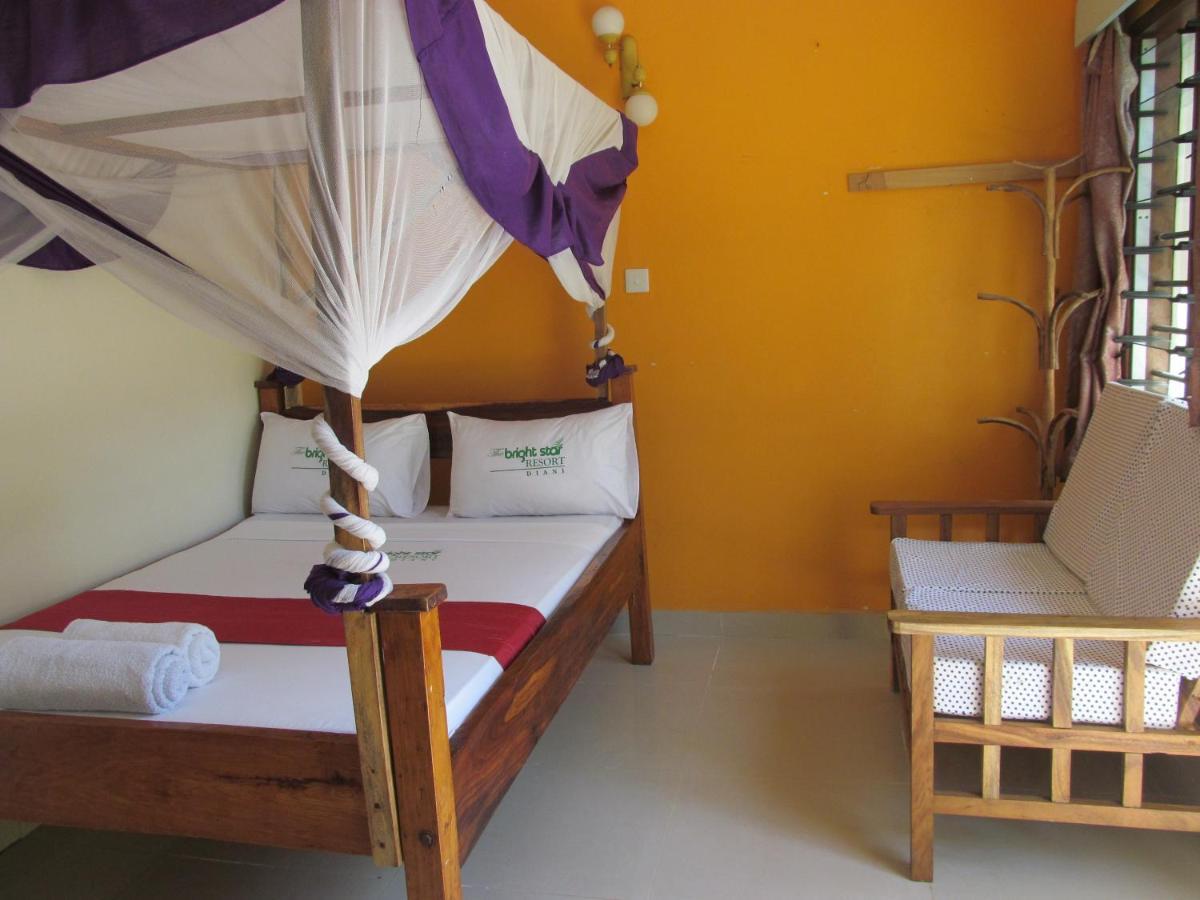The Bright Star Resort เดียนีบีช ภายนอก รูปภาพ