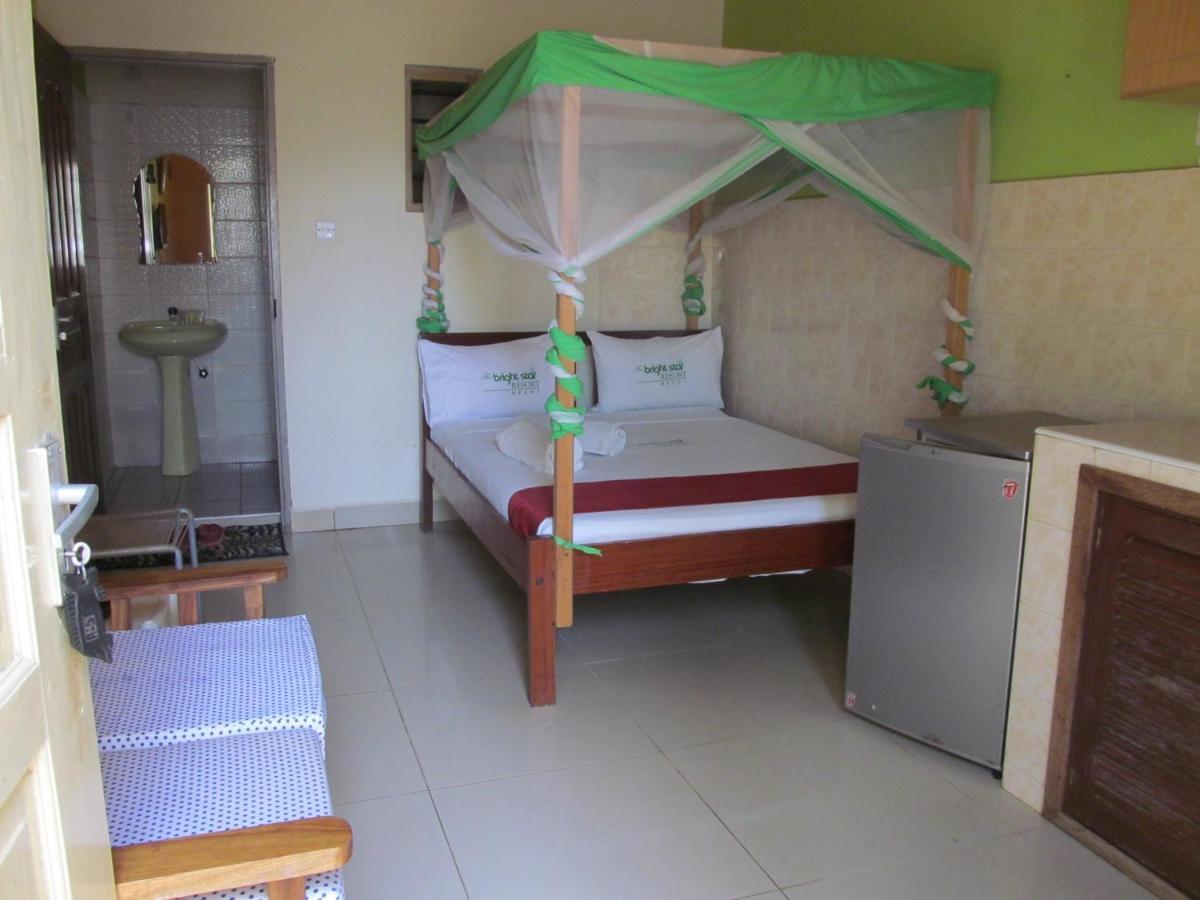 The Bright Star Resort เดียนีบีช ภายนอก รูปภาพ